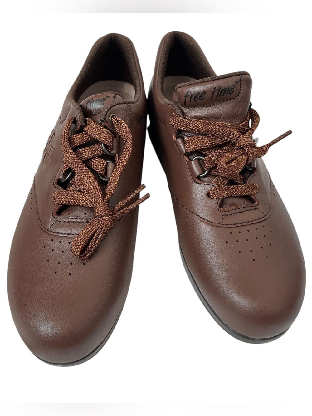 SAS Free Time Walking Shoe in Teak Size 9